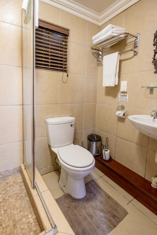 Blu Trea B&B Johannesburg Exteriör bild
